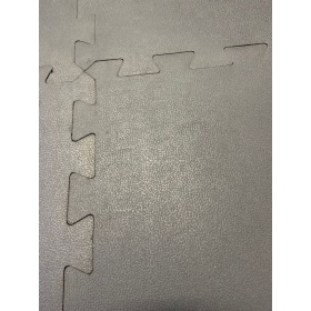 gym_mat_interconnecting_500mm_x_500mm_showing_texture